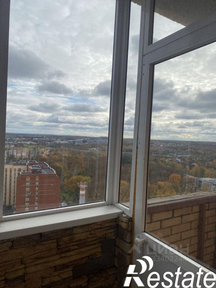 4-комн квартира улица Михеева, 19,  д. 19