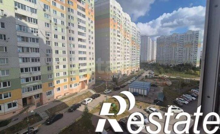 2-комн квартира улица Хворостухина, 27,  д. 27