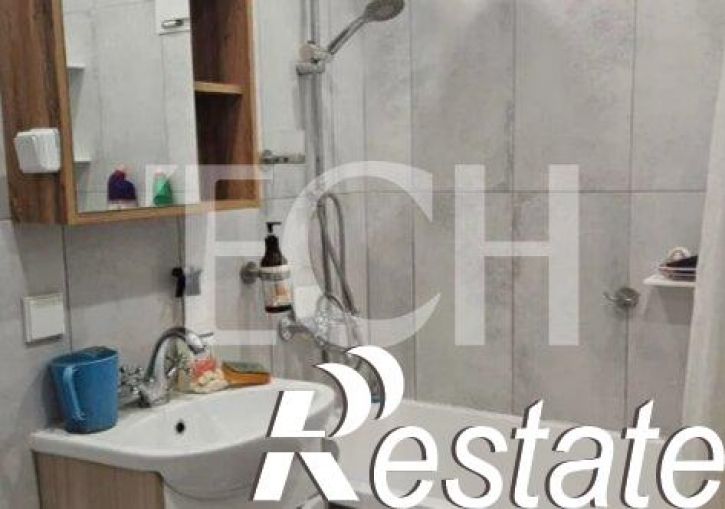 2-комн квартира Курковая улица, 28,  д. 28