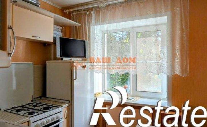 2-комн квартира улица Бундурина, 62,  д. 62