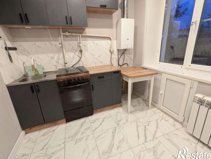 2-комн квартира М.Горького улица, д.12