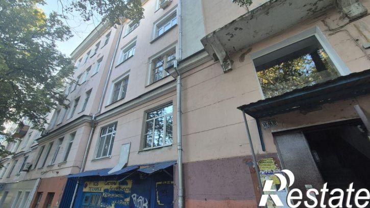 2-комн квартира Кутузова ул, 8
