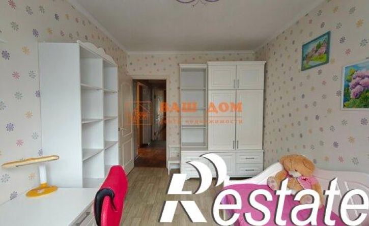3-комн квартира улица Галкина, 11,  д. 11