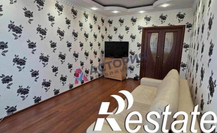 3-комн квартира улица Михеева, 19,  д. 19