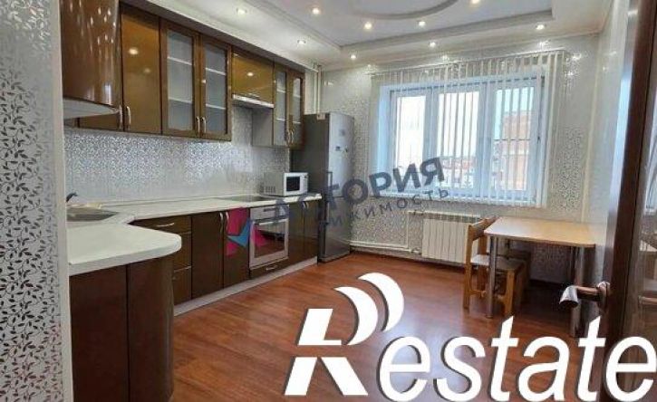 3-комн квартира улица Михеева, 19,  д. 19