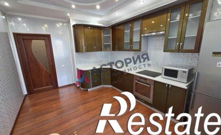 3-комн квартира улица Михеева, 19,  д. 19