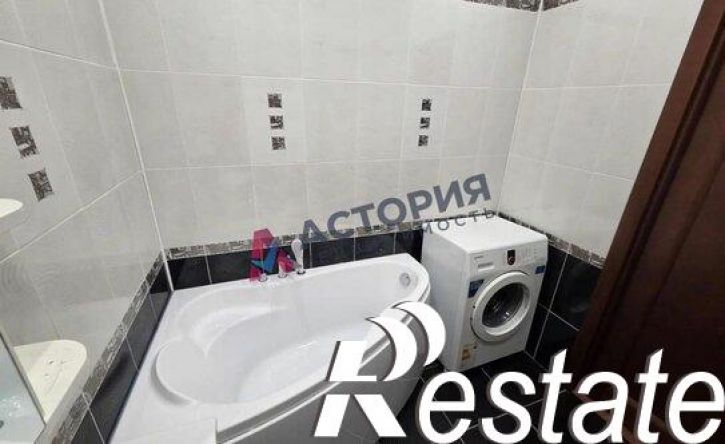 3-комн квартира улица Михеева, 19,  д. 19