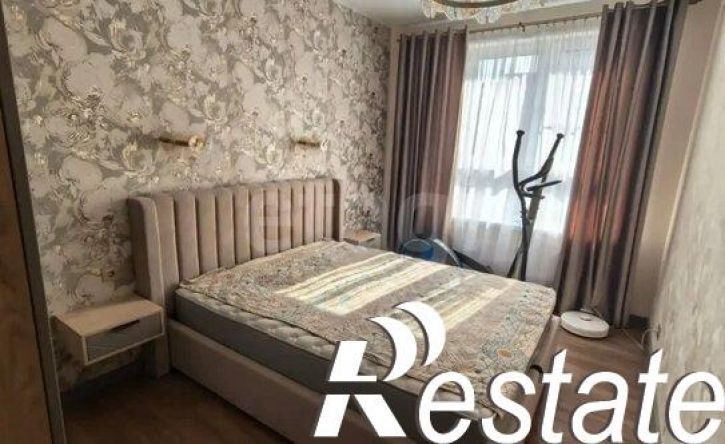 3-комн квартира улица Вадима Усова, 28,  д. 28