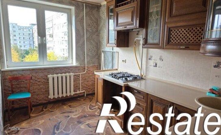 3-комн квартира улица Революции, 16,  д. 16