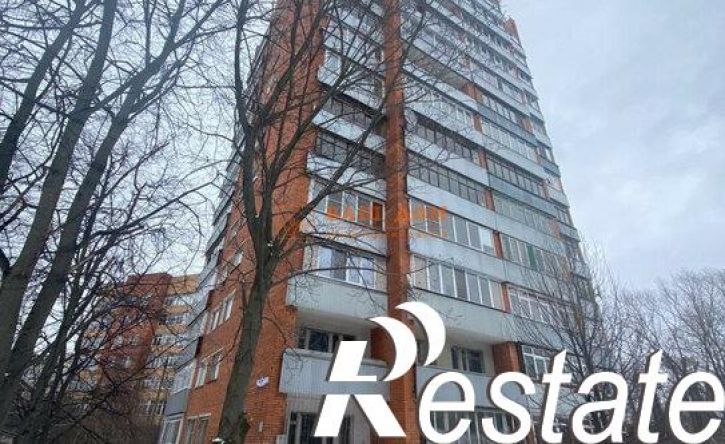 3-комн квартира улица Вересаева, 15,  д. 15