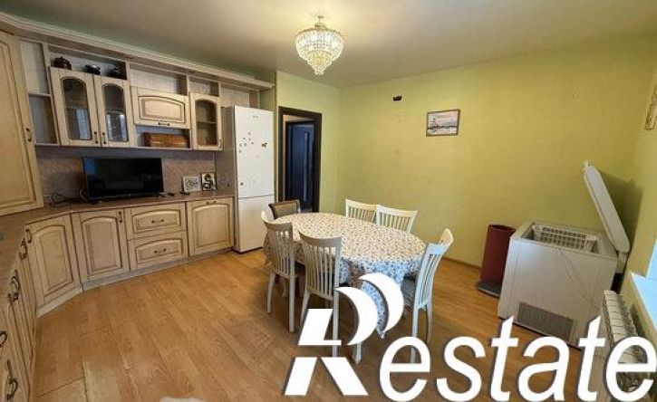 3-комн квартира Новомосковская улица, 7А,  д. 7А