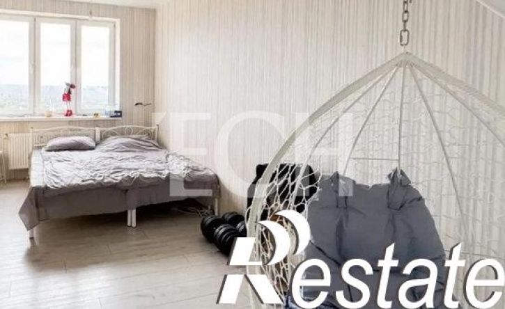 2-комн квартира улица Генерала Маргелова, 7В,  д. 7В