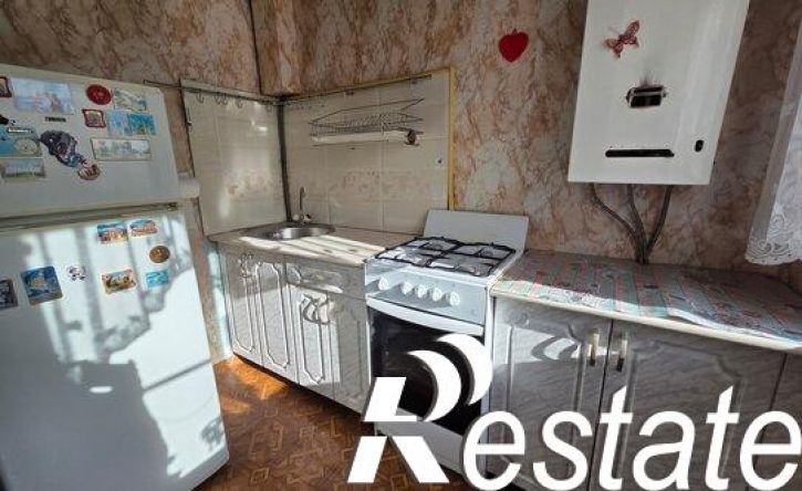 3-комн квартира улица Ползунова, 12,  д. 12