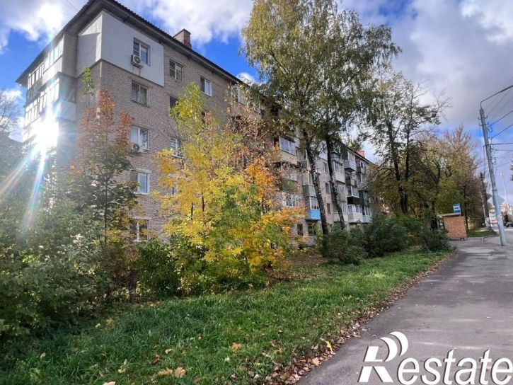 2-комн квартира Кабакова ул, 73