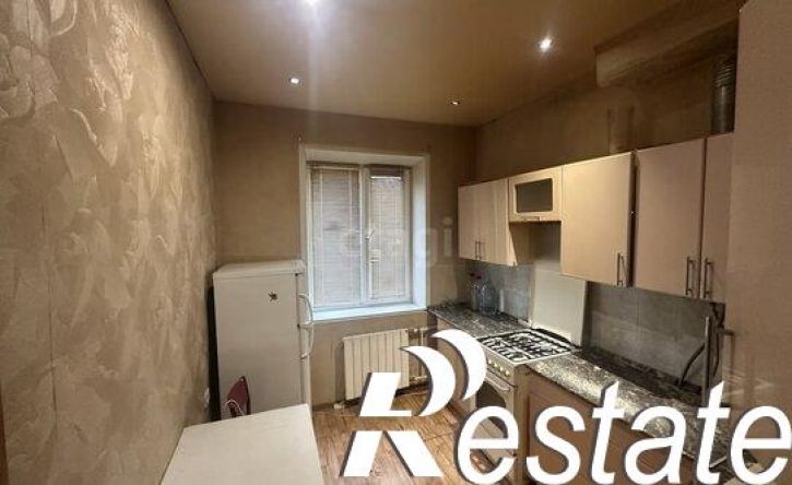 3-комн квартира Кирпичный переулок, 32,  д. 32