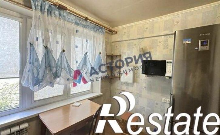 2-комн квартира улица Максима Горького, 19,  д. 19