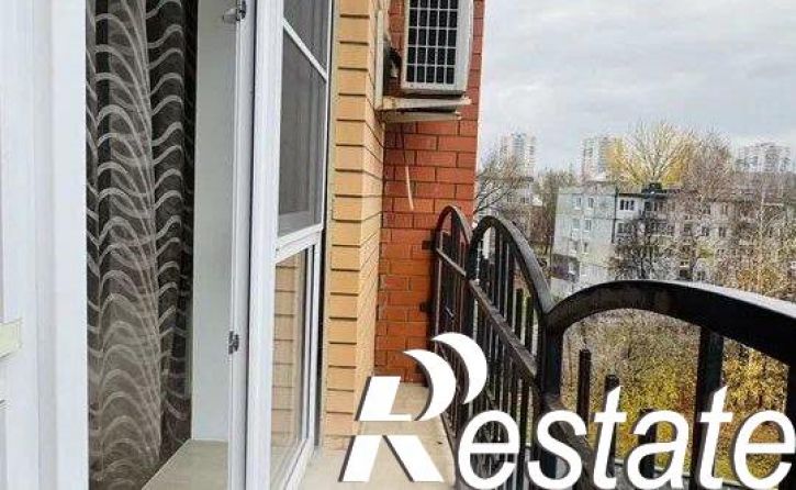 1-комн квартира улица Седова, 12В,  д. 12В
